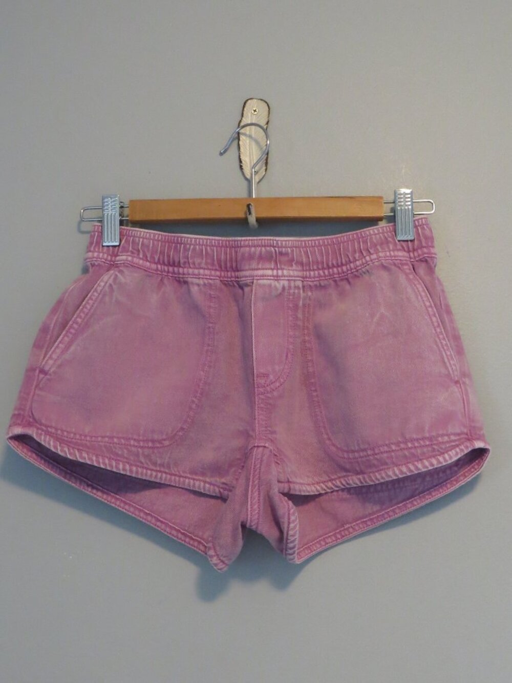 American Eagle Stretch Low Rise Pull On Shorts Light Purple Denim Sz XXS Cotton